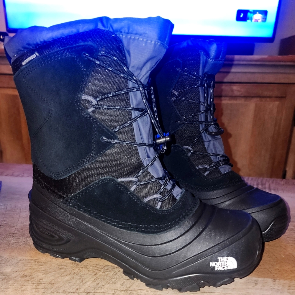 Northface winter boots